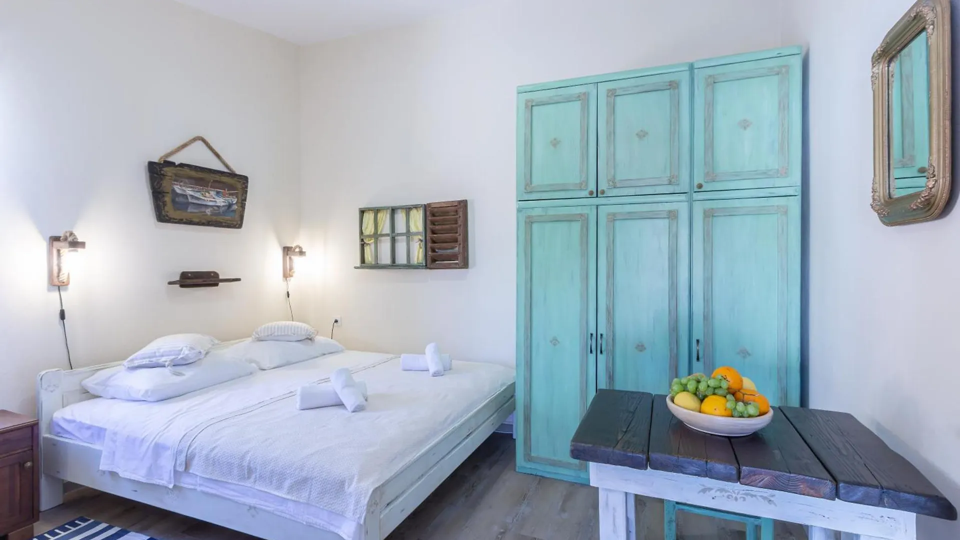Rooms & Studio Apartments By The Way Baska