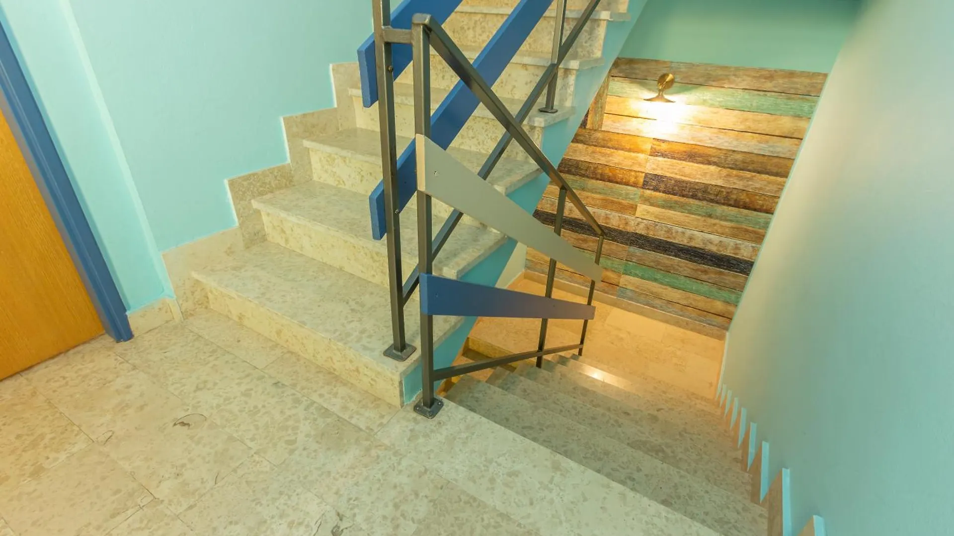 Rooms & Studio Apartments By The Way Baska