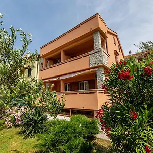  Apartman Creska