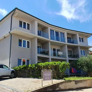 Vis A Vis Apartments Baška