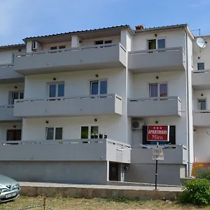 Mira Baška