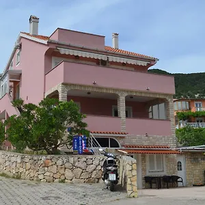 & Nensi Baška