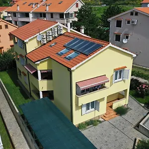  Apartman Luni